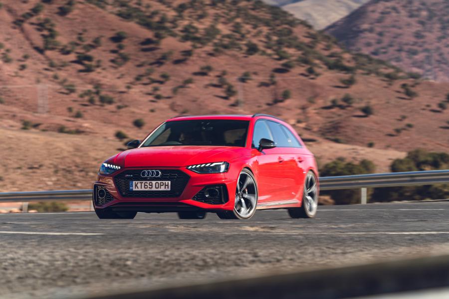  Audi RS4 Avant (B9) 2020 года  (UK) (фото 9 из 80)